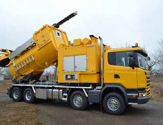 Vacuum pump Three-Lobe Roots 
Pump
 Max vacuum, mbar 950
 Max overpressure, mbar 1,100 Air volume m3/h 
(unloaded)
 8,100
 Operating speed (rpm) 2,650 Power, kW 220